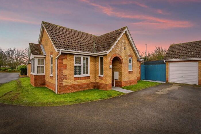 2 Bedroom Detached Bungalow For Sale In Windmill Gardens, Wisbech, PE14