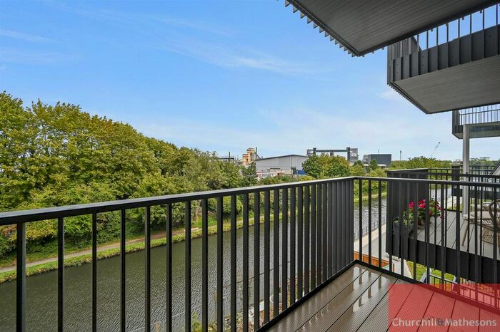 1 Bedroom Flat To Rent In Farine Avenue, Hayes, London, UB3