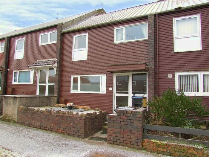 63 Ayr Road Cumnock Shop head.hesge.ch