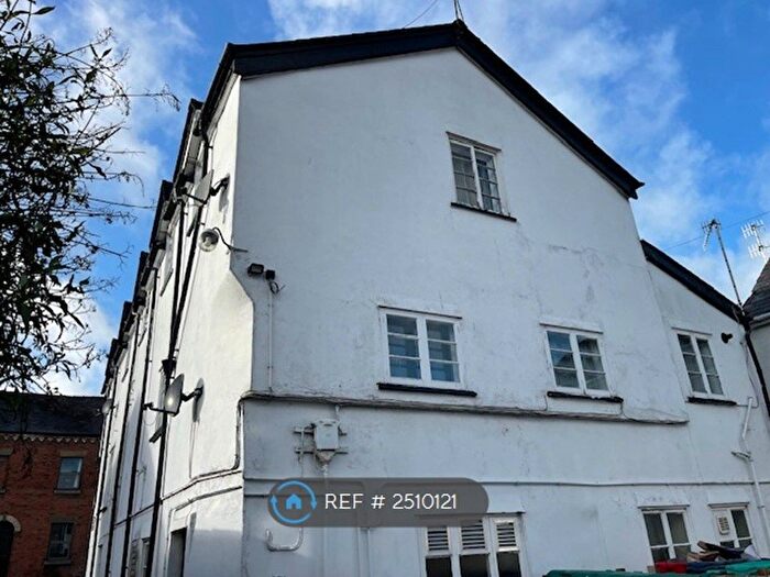 2 Bedroom Flat To Rent In Bridge Street, Knighton, LD7