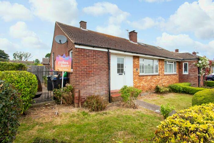 2 Bedroom Semi-Detached Bungalow For Sale In Evenhill Road, Littlebourne, CT3