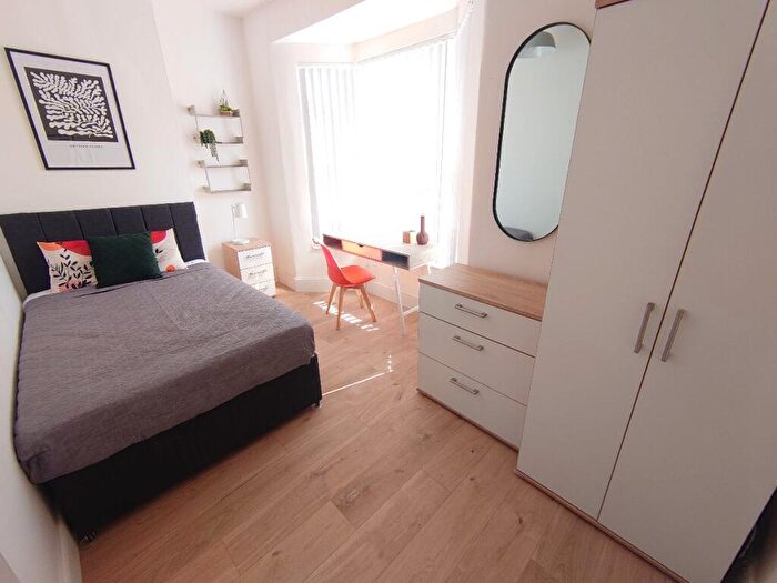 4 Bedroom Terraced House To Rent In Edinburgh Road, Kensington, Liverpool, L7