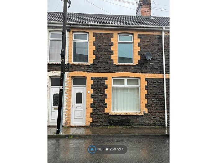 3 Bedroom Terraced House To Rent In Victoria Street, Llanbradach, Caerphilly, CF83