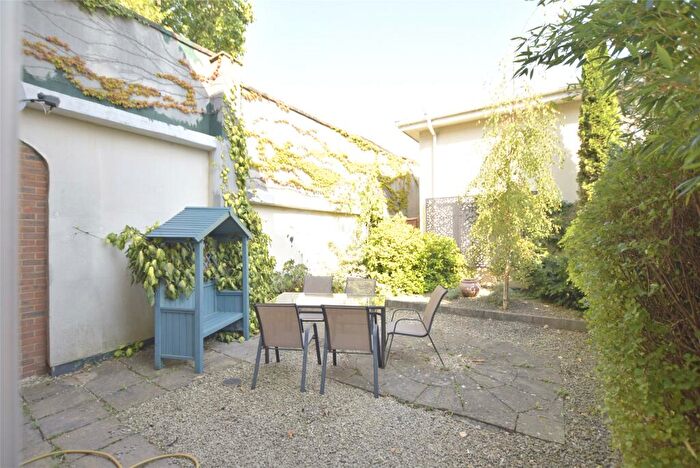 1 Bedroom Semi-Detached House To Rent In Sheldons Court, Winchcombe Street, Cheltenham, Gloucestershire, GL52