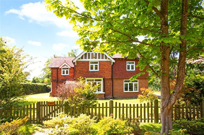 5 Bedroom Detached House To Rent In Brenchley Road, Horsmonden, Tonbridge, Kent, TN12