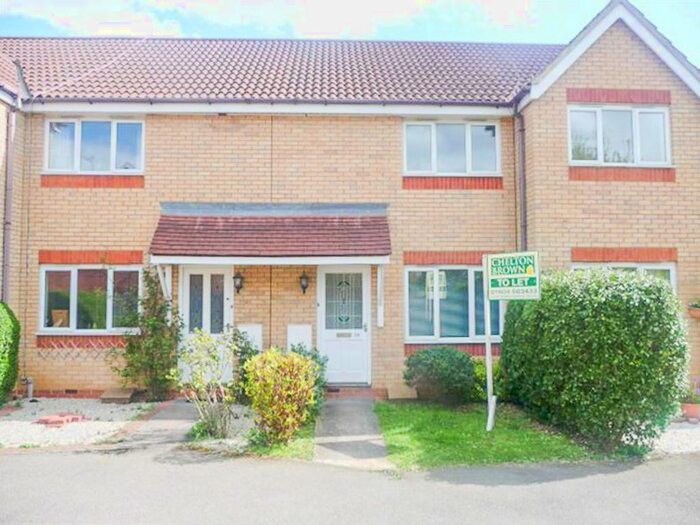 2 Bedroom Property To Rent In Flinters Close, Wootton, Northampton, NN4