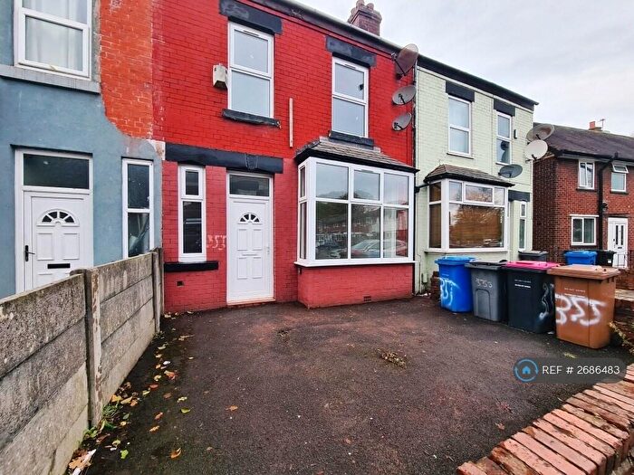 3 Bedroom Terraced House To Rent In Lower Broughton Road, Salford, M7