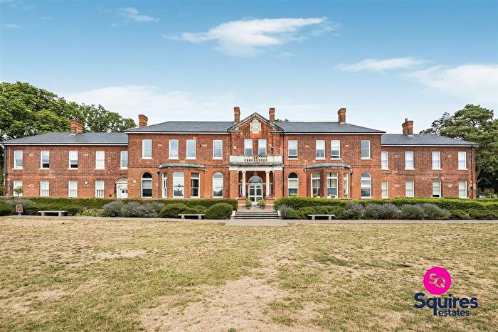 3 Bedroom Flat For Sale In Charles Sevright Way, Mill Hill, London, NW7