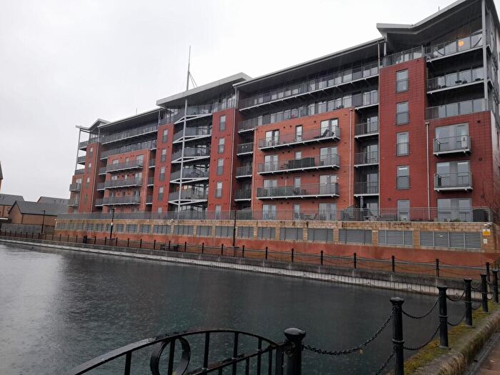 2 Bedroom Apartment For Sale In Kentmere Drive, Doncaster, DN4