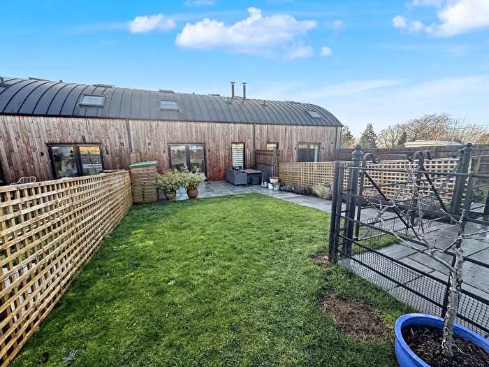 2 Bedroom Barn Conversion For Sale In Kingstone Farmyard, Kingstone Winslow, Swindon, SN6