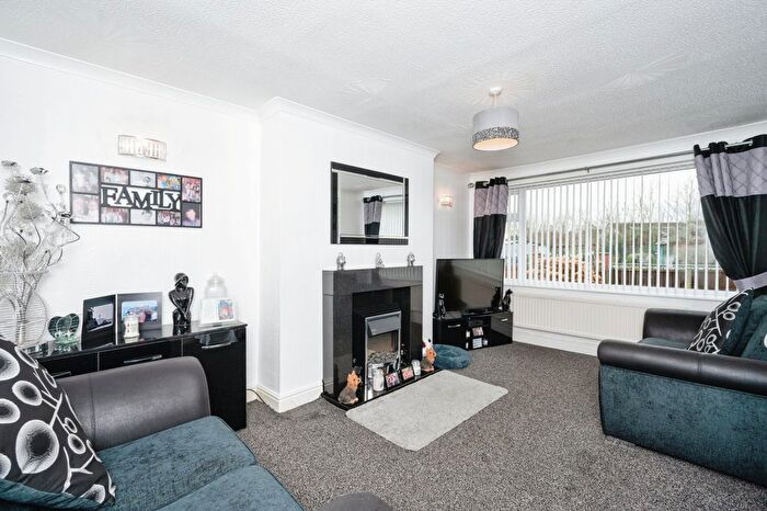 2 Bedroom Bungalow For Sale In Rostherne Close, Warrington, Cheshire, WA5