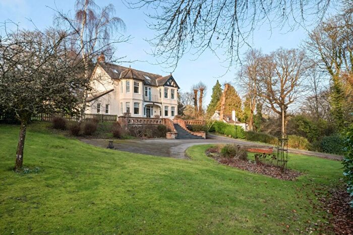 7 Bedroom Detached House To Rent In Wellhouse Road Beech, GU34