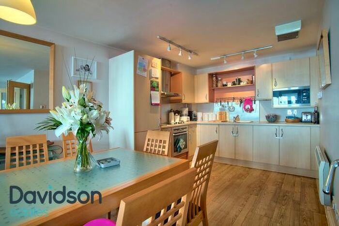 3 Bedroom Flat To Rent In Wharfside Street, City Centre, Birmingham, B1