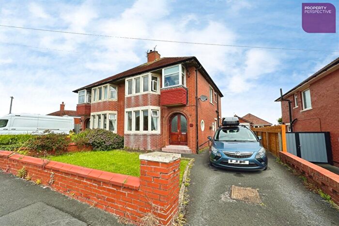 3 Bedroom Semi Detached House For Sale In Bromsgrove Avenue, FY2
