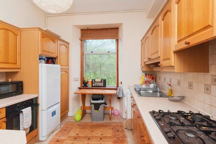 3 Bedroom Flat To Rent In L – Gladstone Terrace, Edinburgh, EH9