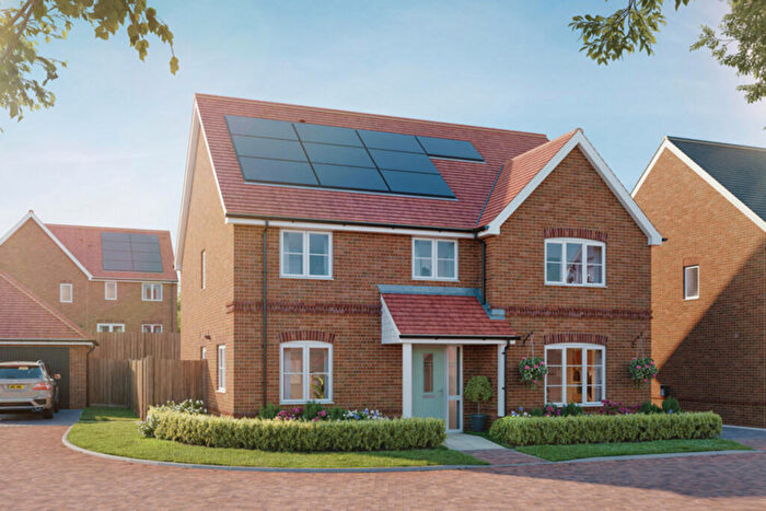 4 Bedroom Detached House For Sale In Plot The Henley, Hale Road Benson, OX10