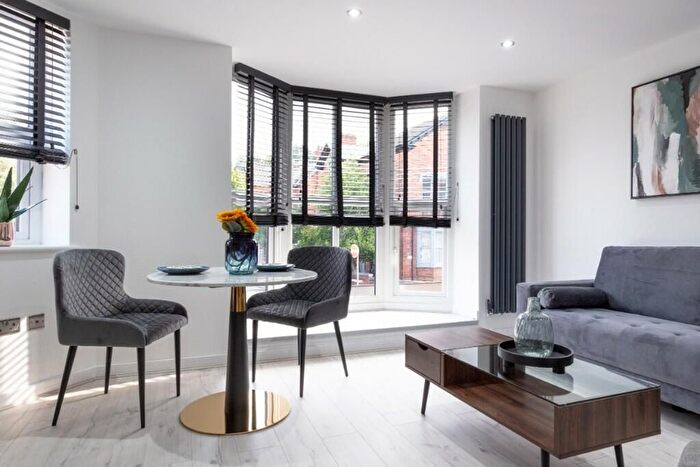 2 Bedroom Semi-Detached House To Rent In West Parade, Lincoln, LN1