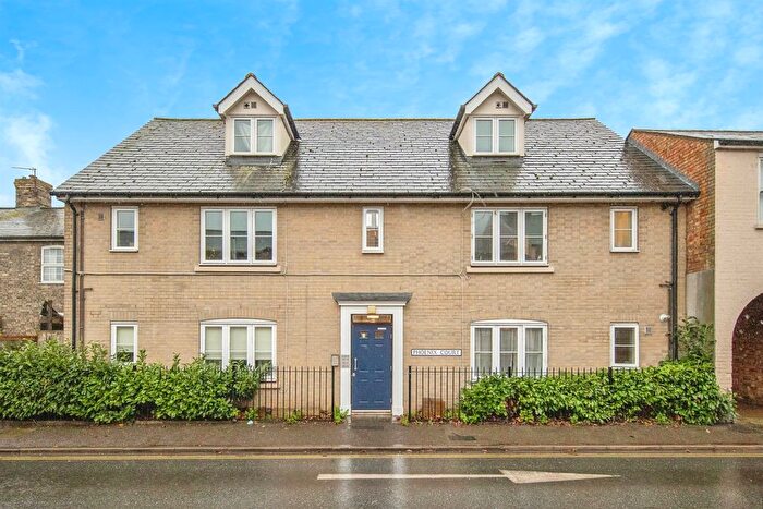 2 Bedroom Flat For Sale In Church Walk, Sudbury, CO10