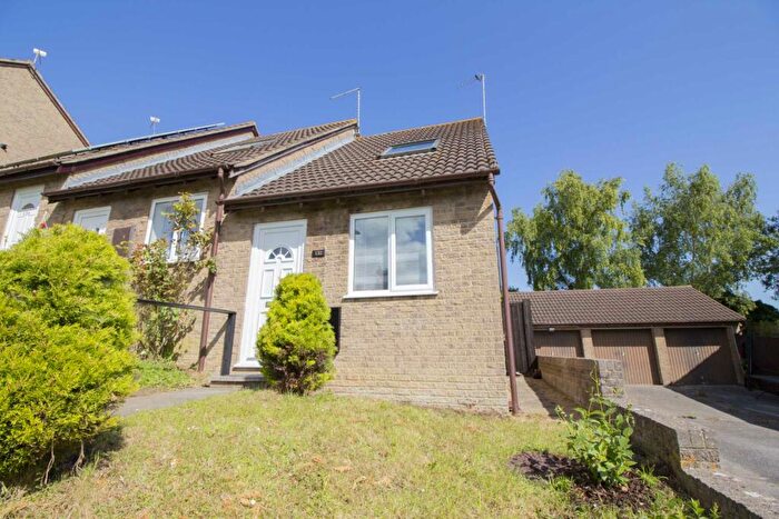 1 Bedroom End Of Terrace House For Sale In Whatcombe Road, Frome, BA11