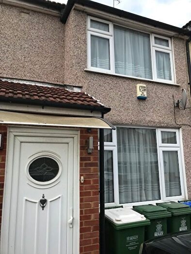 2 Bedroom Terraced House To Rent In Ingleton Avenue, Welling, DA16