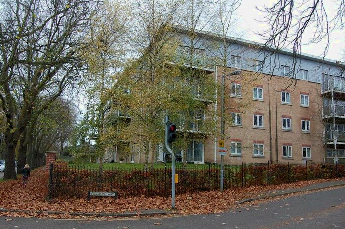 2 Bedroom Flat To Rent In Primrose Court, Wardown Area, Luton LU1