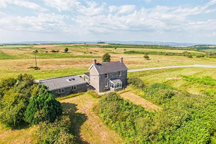 3 Bedroom Detached House For Sale In Twyn Glas, St. Brides Major, Vale Of Glamorgan, CF32