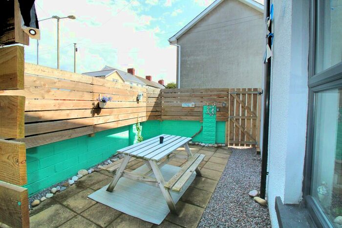 2 Bedroom Semi-Detached House For Sale In Suffolk Place, Porthcawl, CF36