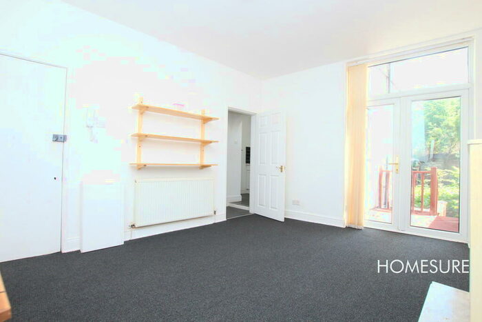 1 Bedroom Ground Flat To Rent In Apartment, Longmoor Lane, Walton, Liverpool, L9