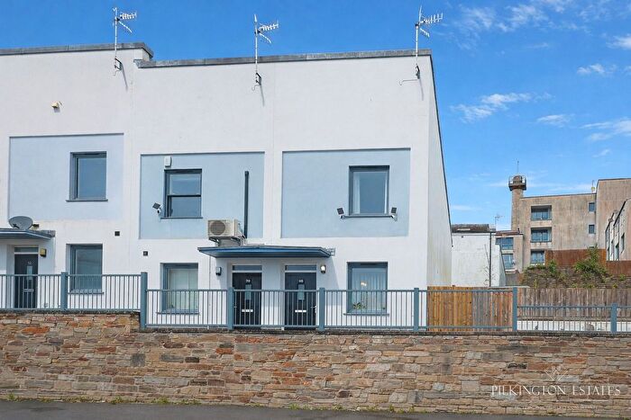 2 Bedroom Semi Detached House For Sale In Pembroke Lane, Plymouth, Devon, PL1