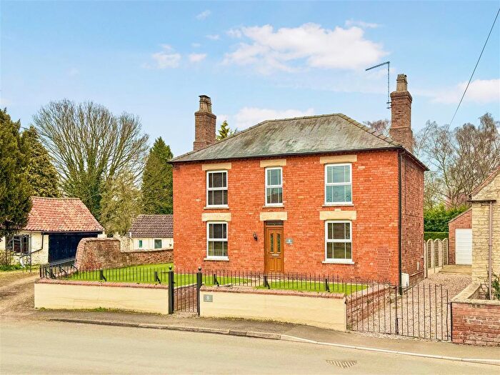 4 Bedroom Detached House For Sale In North Street, Digby, LN4