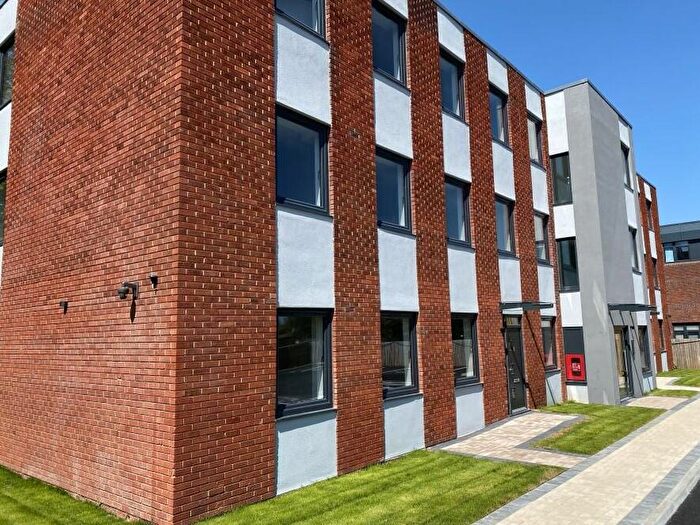 2 Bedroom Flat To Rent In Westminster House, Fleet Road, GU51