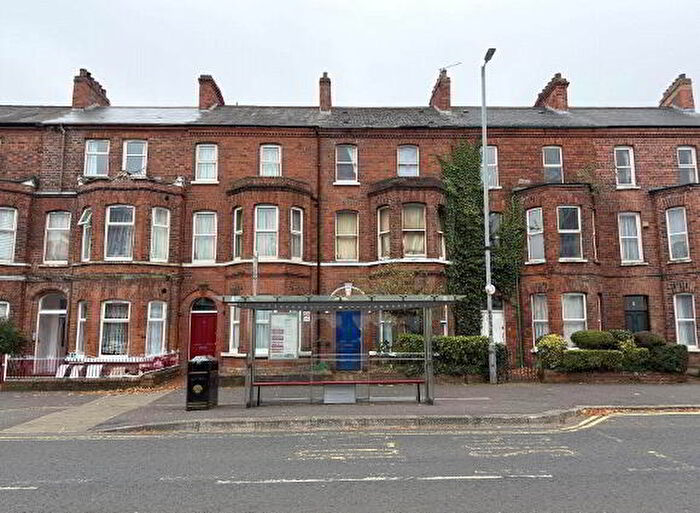 6 Bedroom Terrace House For Sale In University Avenue, Belfast, BT7