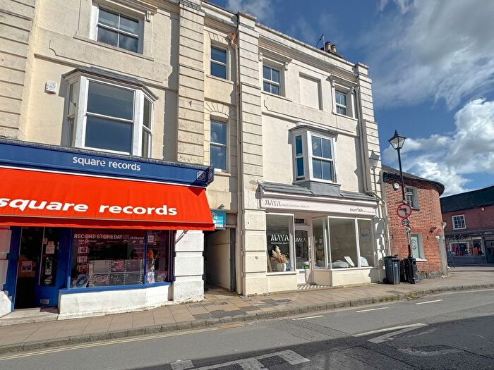 1 Bedroom Flat For Sale In High Street, Wimborne, BH21