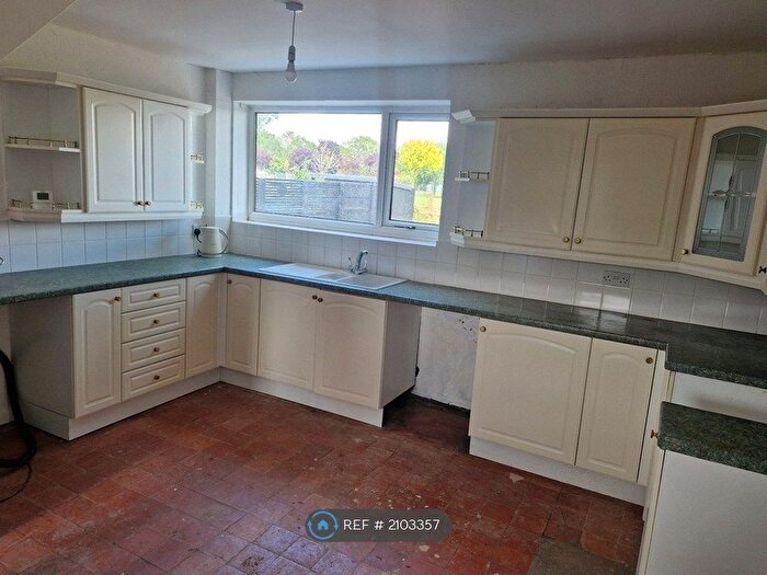 3 Bedroom Semi-Detached House To Rent In Manor Close, East Kirkby, Spilsby, PE23