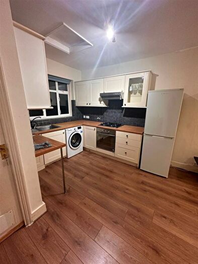 3 Bedroom Maisonette To Rent In Rosslyn Crescent, Harrow-On-The-Hill, Harrow, HA1