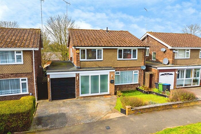 4 Bedroom Detached House For Sale In Wootton Drive, Hemel Hempstead, HP2