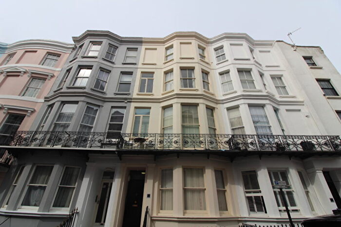 Studio For Sale In Charlotte Street, Brighton, BN2