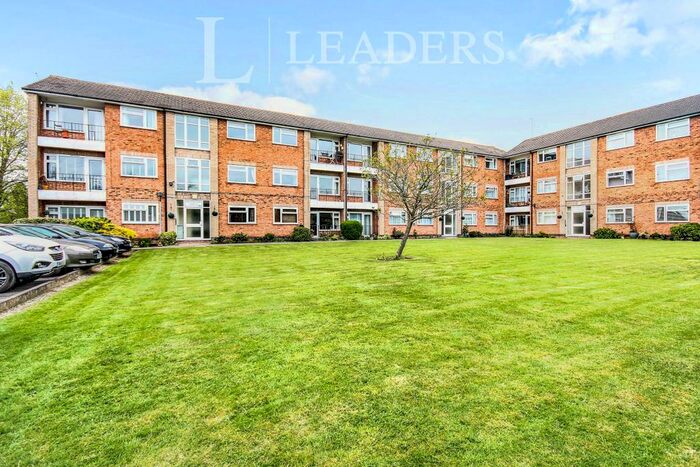 2 Bedroom Flat To Rent In Barrowfield Lane, Kenilworth, CV8