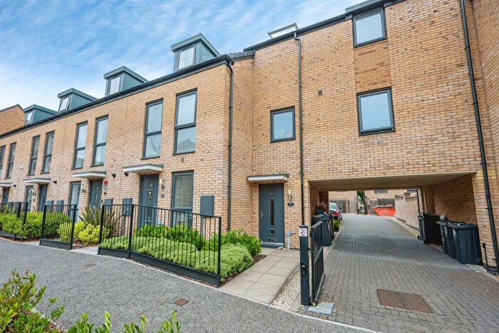 2 Bedroom Town House For Sale In Stratford House Road, Birmingham, B5