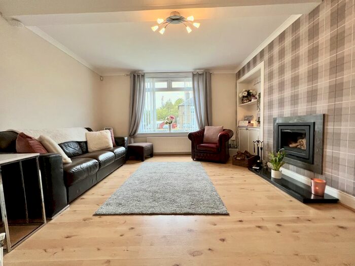 2 Bedroom Flat For Sale In India Drive, Inchinnan, Renfrew, PA4