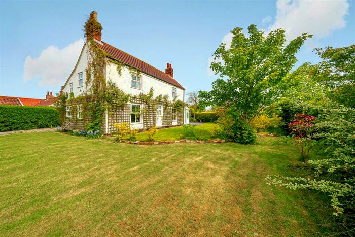 3 Bedroom Detached House For Sale In Meadow Lane, North Cockerington, Louth, LN11