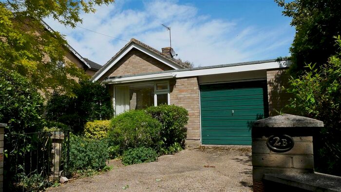 2 Bedroom Bungalow To Rent In Park Avenue, St. Ives, Huntingdon PE27