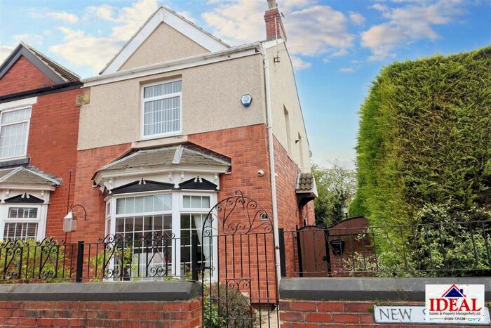 3 Bedroom Semi-Detached House For Sale In New Street, Carcroft, Doncaster, DN6