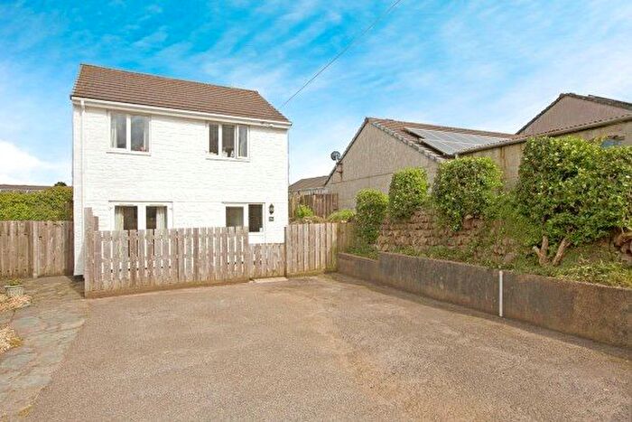 3 Bedroom Property To Rent In Station Road, Redruth, TR15
