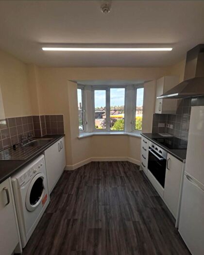 2 Bedroom Apartment To Rent In Kingsburn Court, Manchester, M19