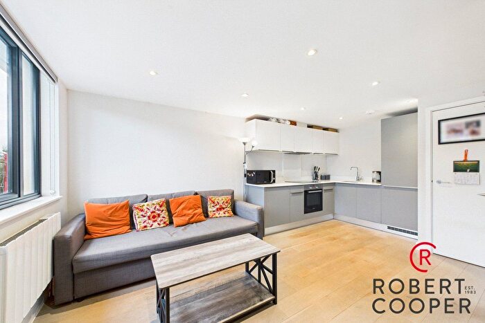 1 Bedroom Flat For Sale In Field End Road, Eastcote, HA4