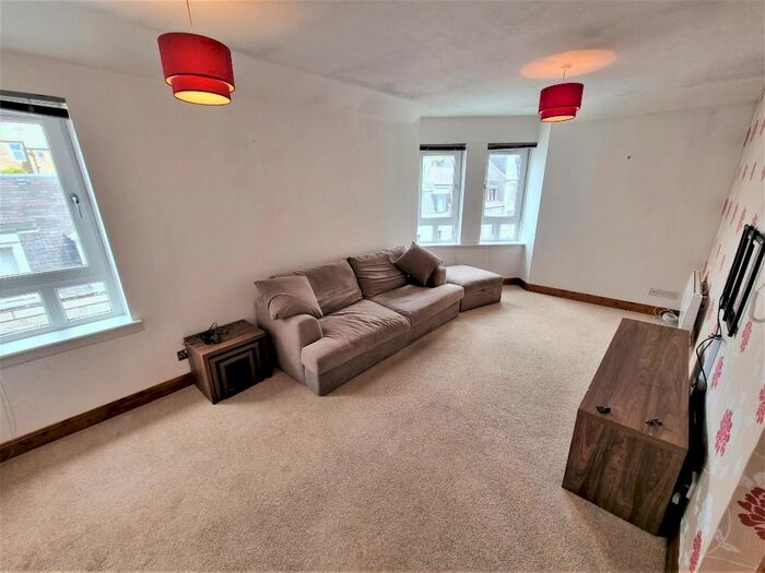 1 Bedroom Flat To Rent In Ashvale Court, City Centre, Aberdeen, AB10