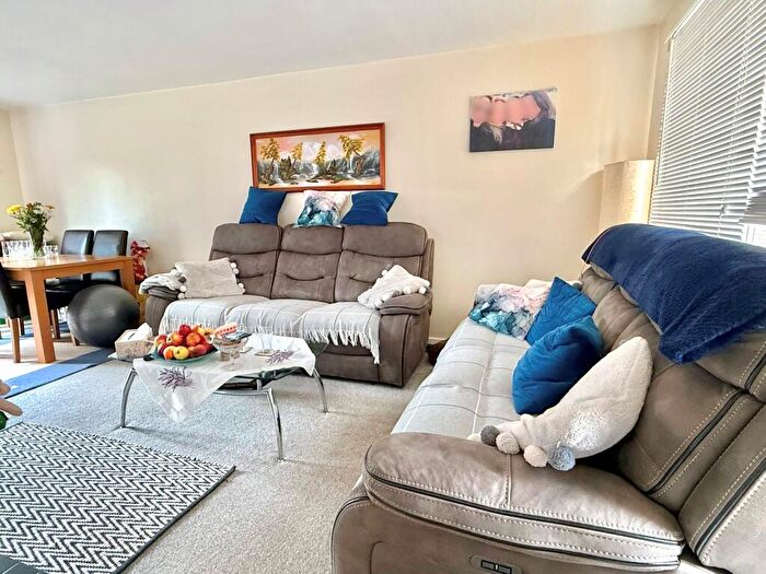 3 Bedroom House To Rent In Maple Court, Gamlingay, SG19