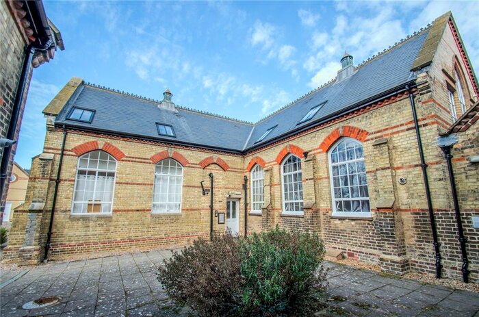 1 Bedroom Flat To Rent In Rose Lane, Biggleswade, Bedfordshire, SG18