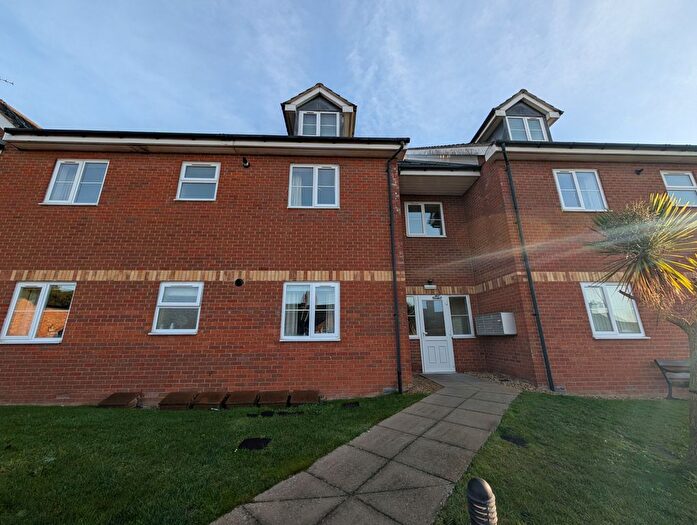 2 Bedroom Flat To Rent In Lower Street, Kettering, NN16